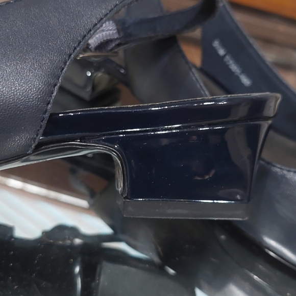 Trotters Women's Shoes Sling back Size 5.5M - Black Modest Leather Heels - Picture 6 of 8